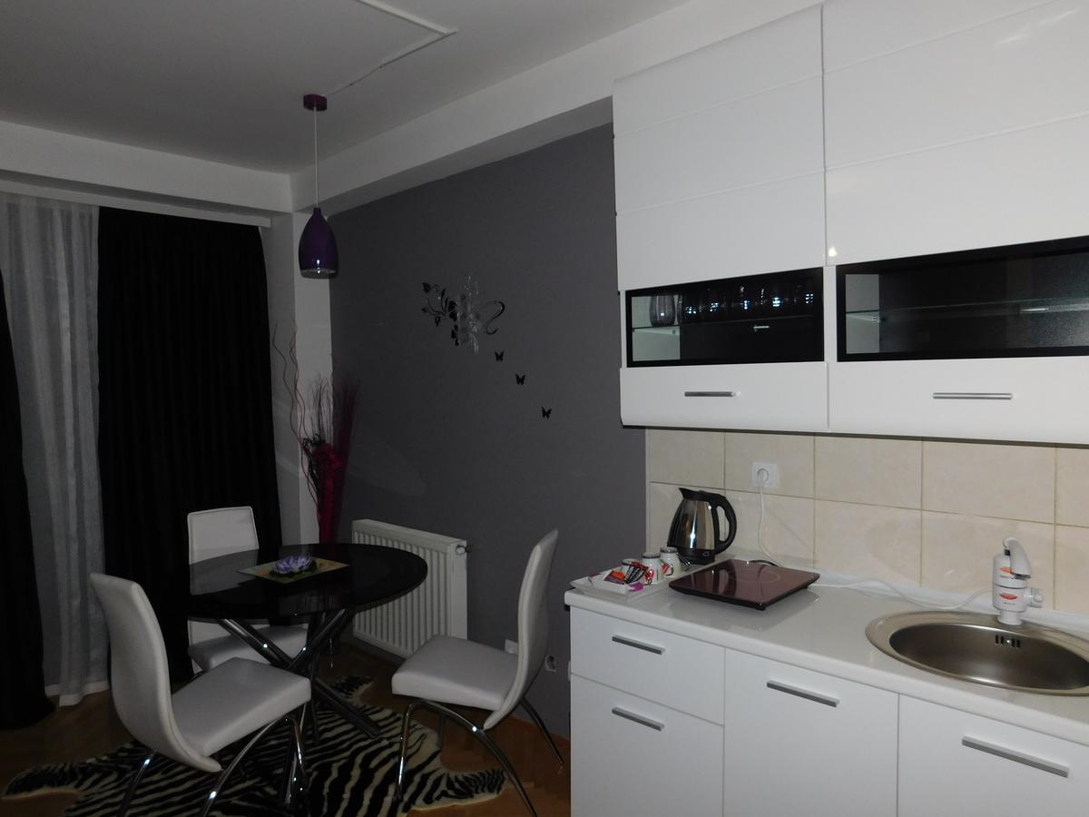 Apartament Velvet Lux Nisz Zewnętrze zdjęcie