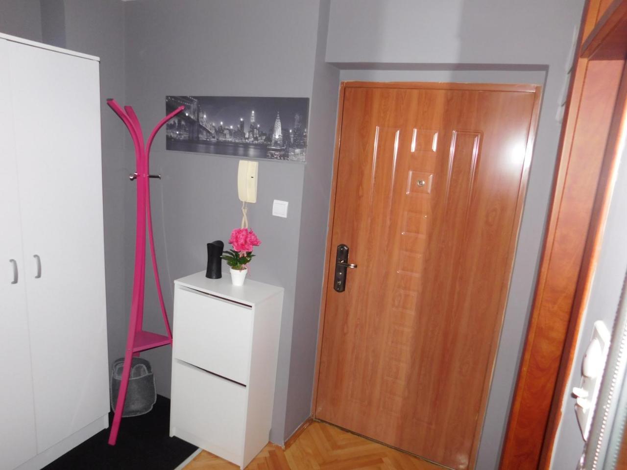 Apartament Velvet Lux Nisz Zewnętrze zdjęcie